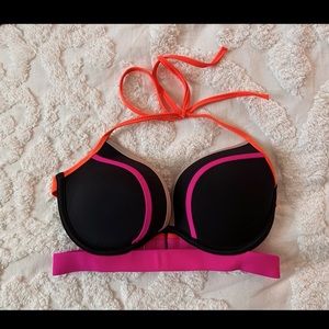 Victoria’s Secret bombshell bathing suit top